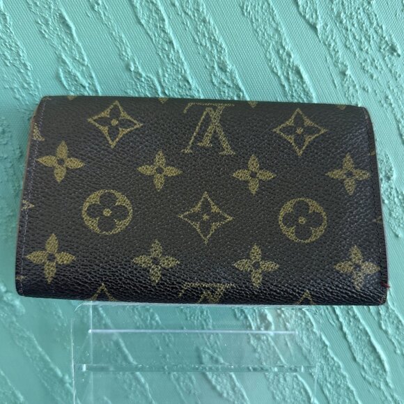 Louis Vuitton Monogram Brown Wallet - Picture 2 of 8